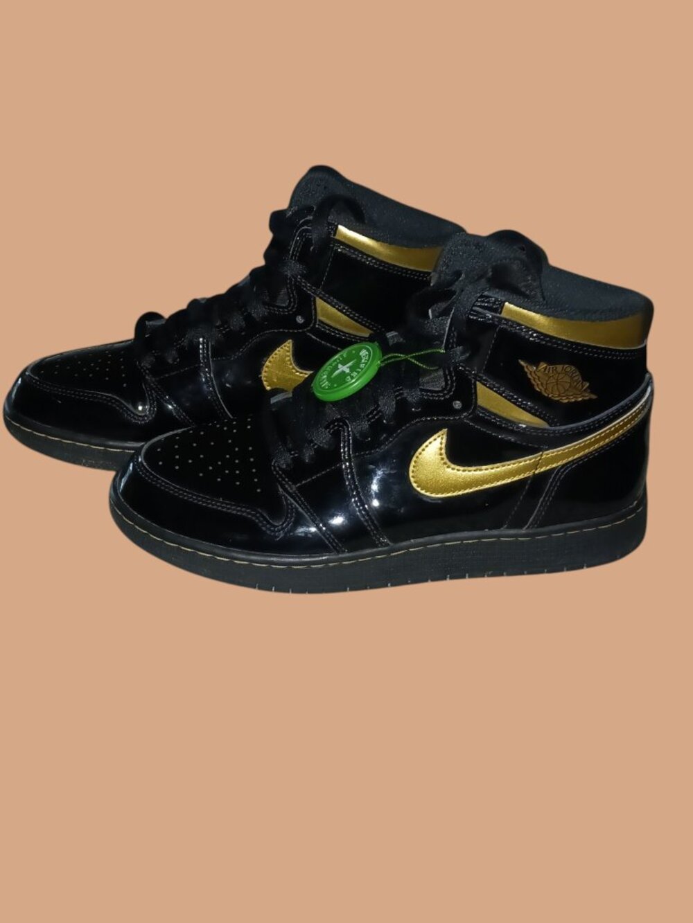 Nike Air Jordan 1 Retro High OG GS Black Metallic Gold 575441-032 Women's 7.5